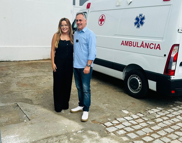 Centro Oncológico do Hospital Napoleão Laureano de Sousa é contemplado com ambulância 